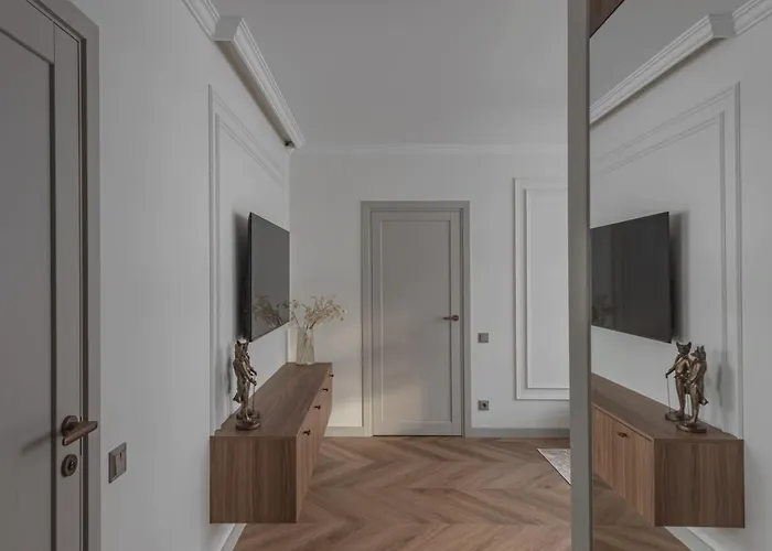 Puodziu 5 - Self Check In, , Center