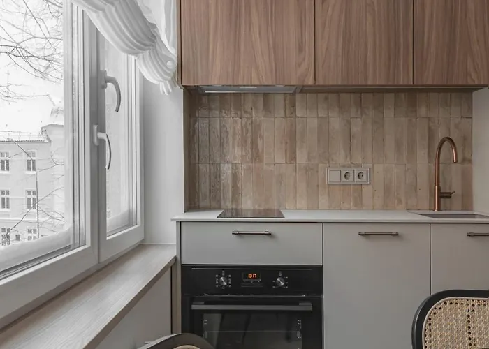 Puodziu 5 - Self Check In, , Center